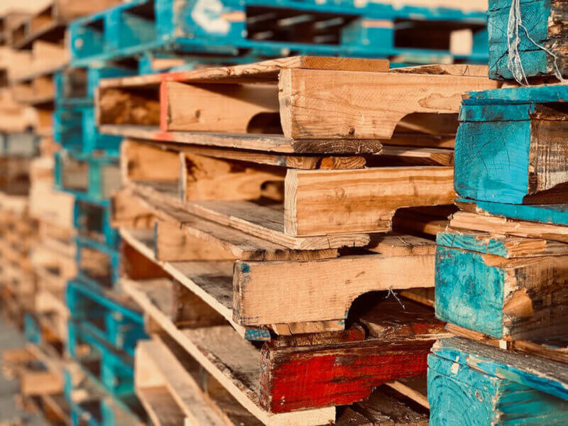 New Pallets vs Recycled Pallets Pallet Management Group